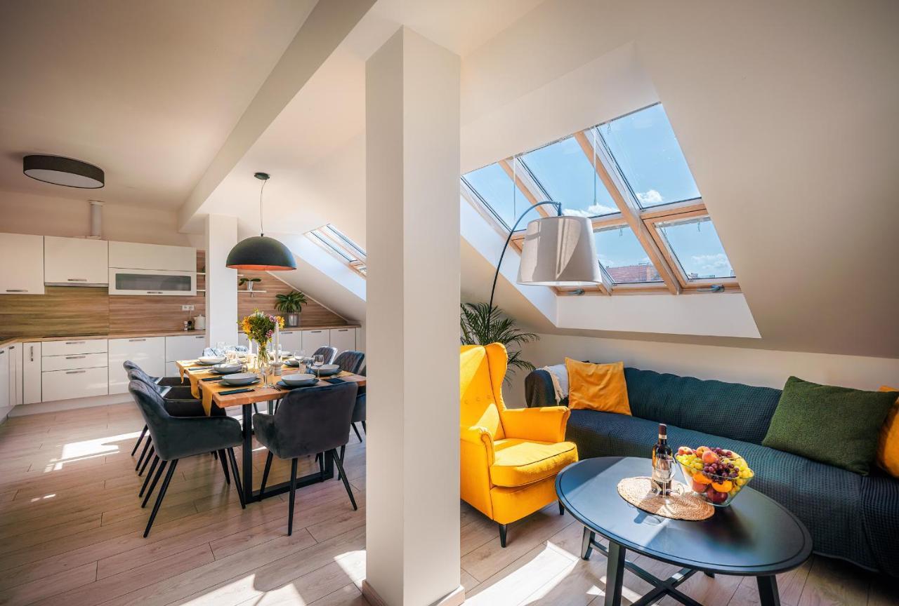 Centrum Apartments Pstrossova Prague Luaran gambar