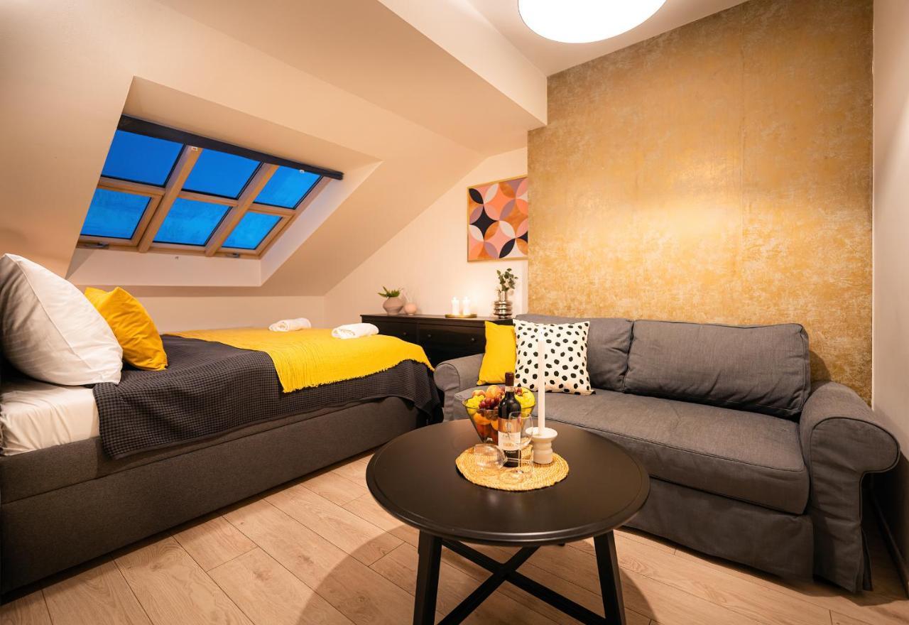 Centrum Apartments Pstrossova Prague Luaran gambar
