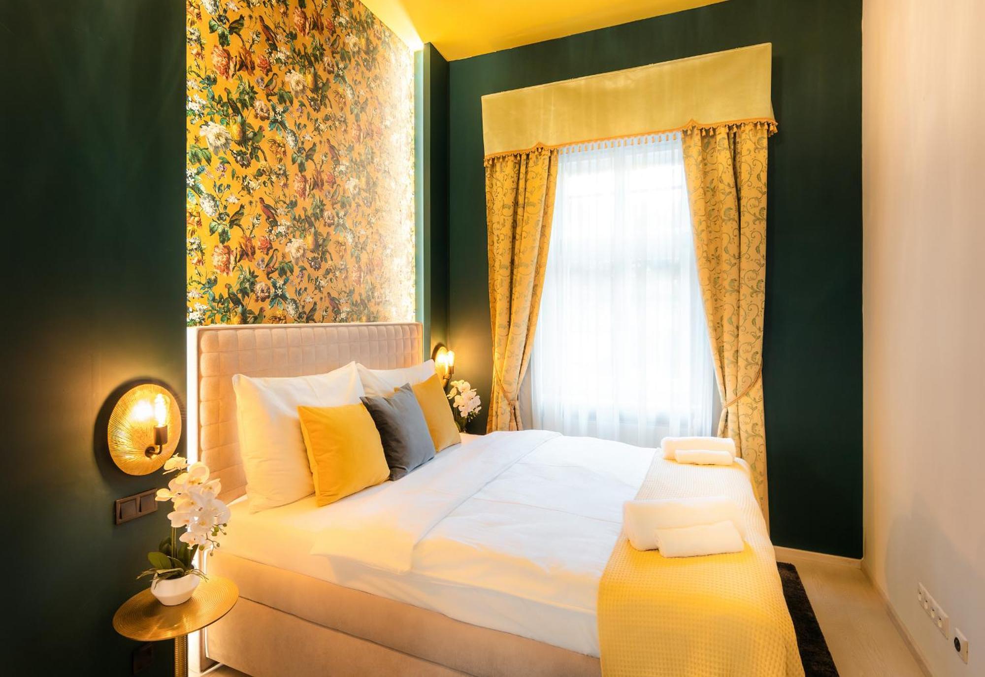Centrum Apartments Pstrossova Prague Luaran gambar